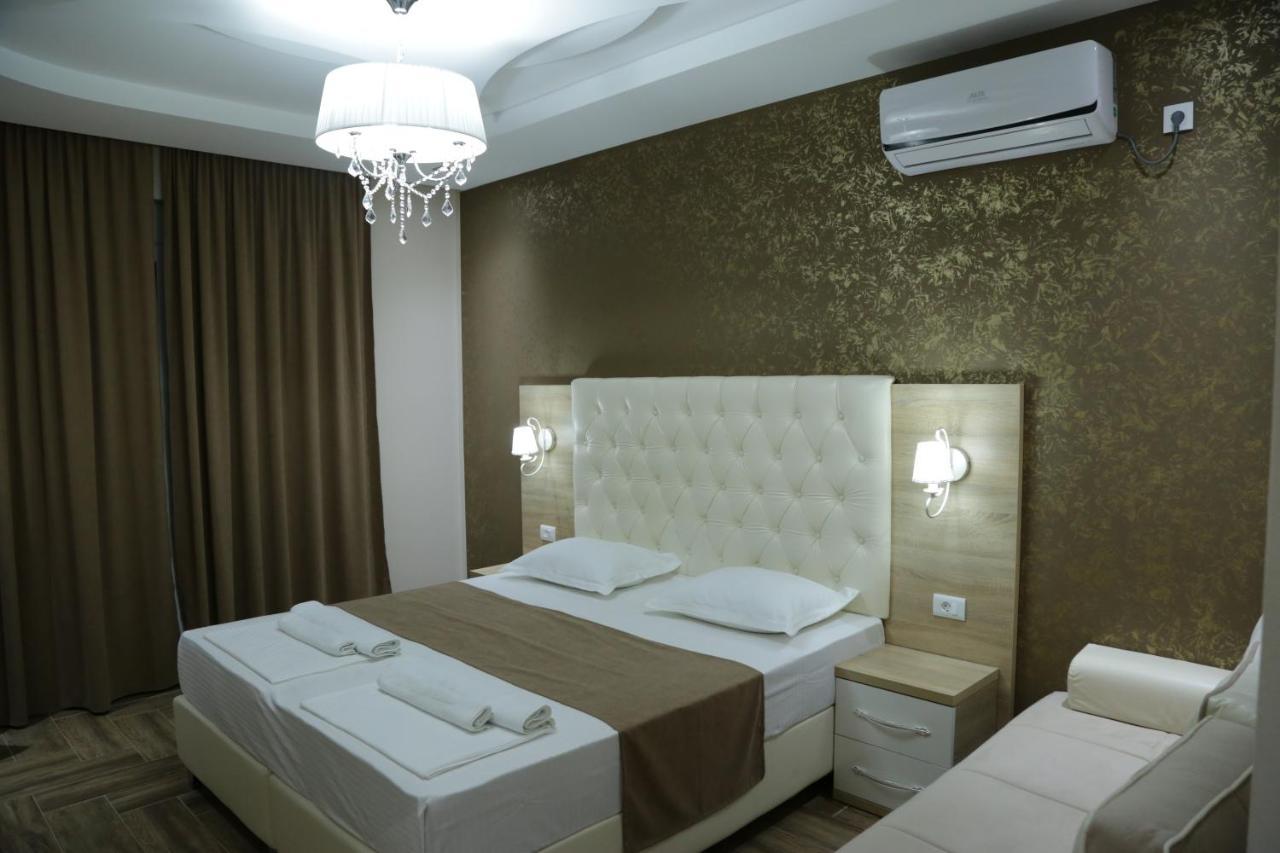 Metropolis Hotel Ulcinj Eksteriør billede