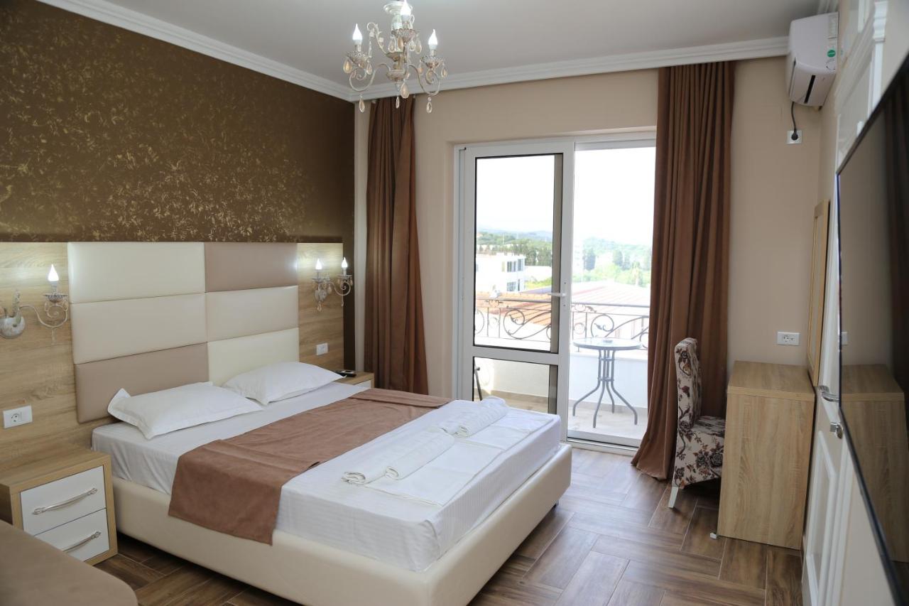 Metropolis Hotel Ulcinj Eksteriør billede