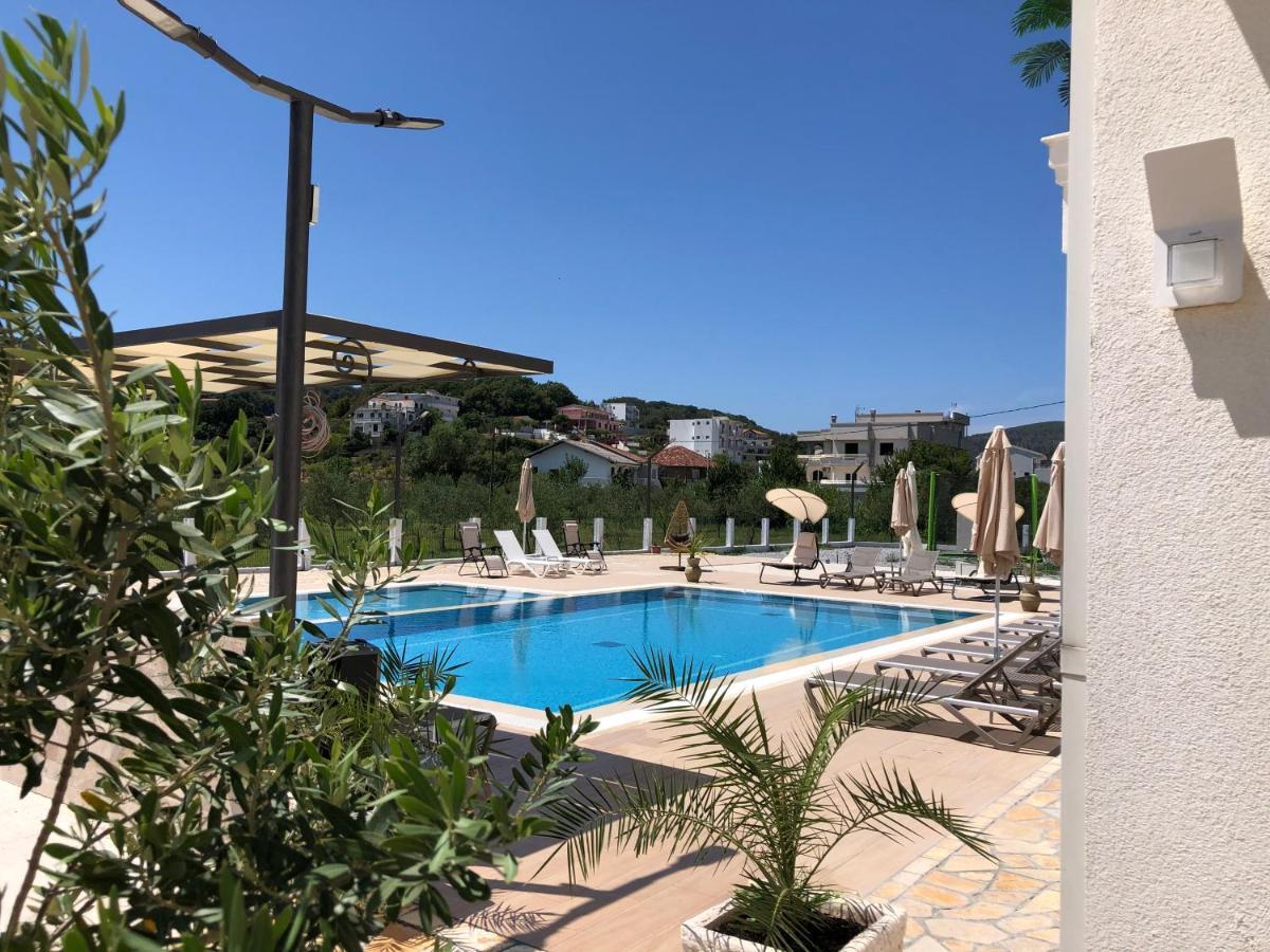 Metropolis Hotel Ulcinj Eksteriør billede