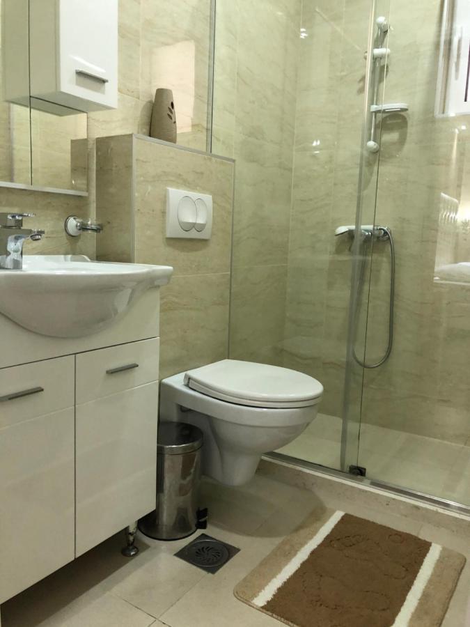 Metropolis Hotel Ulcinj Eksteriør billede