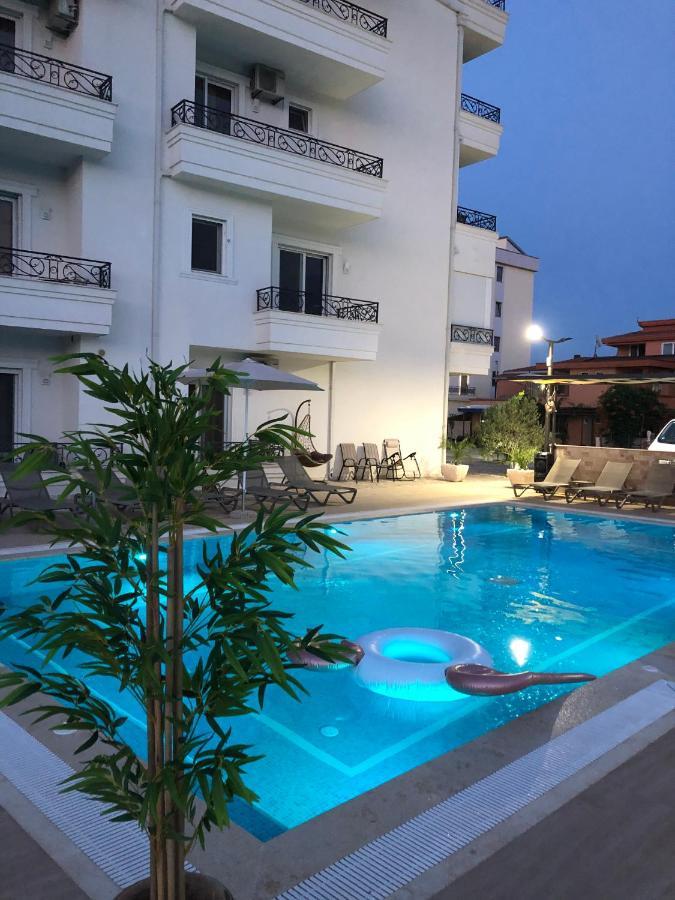 Metropolis Hotel Ulcinj Eksteriør billede