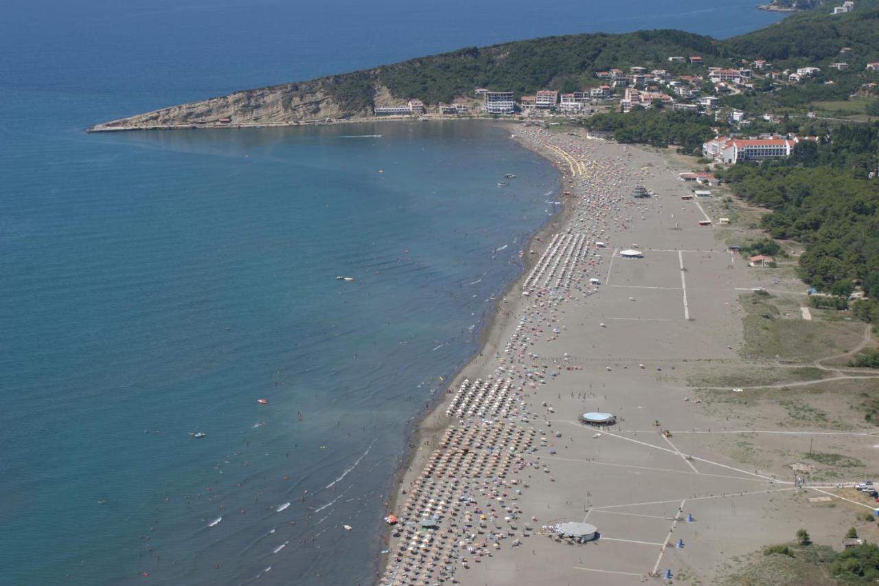Metropolis Hotel Ulcinj Eksteriør billede