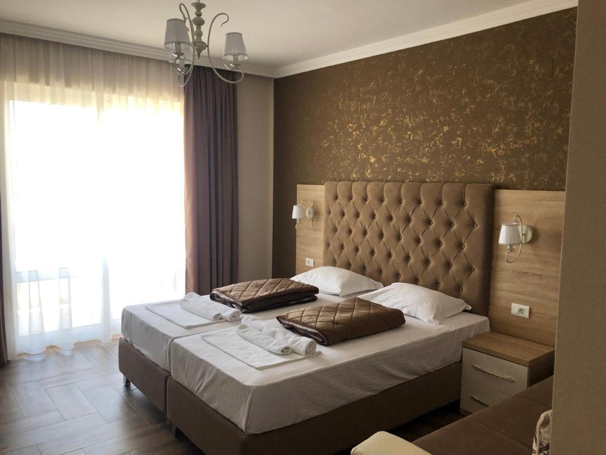 Metropolis Hotel Ulcinj Eksteriør billede