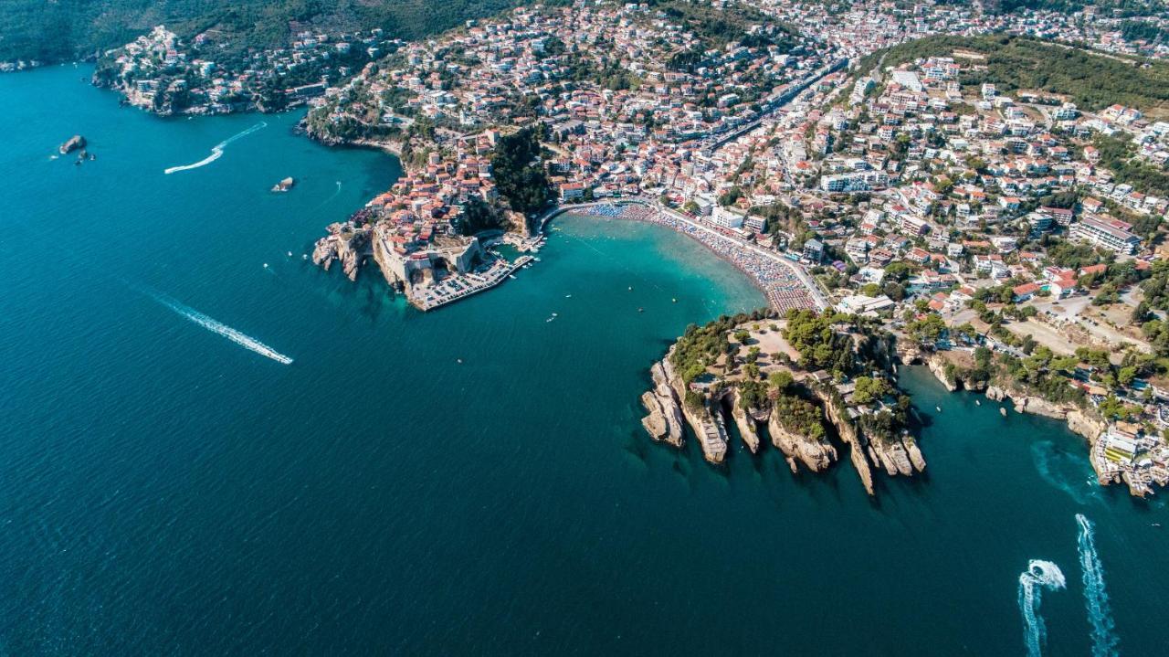 Metropolis Hotel Ulcinj Eksteriør billede