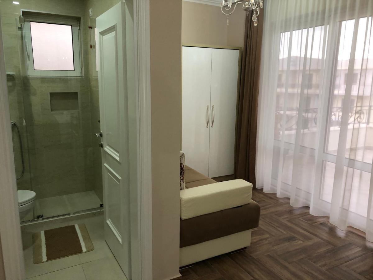 Metropolis Hotel Ulcinj Eksteriør billede