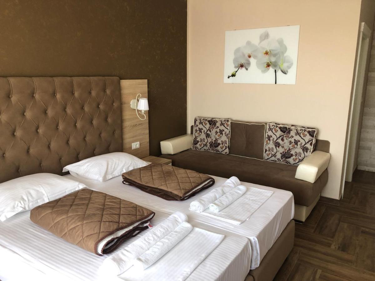 Metropolis Hotel Ulcinj Eksteriør billede